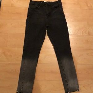 Black skinny jeans